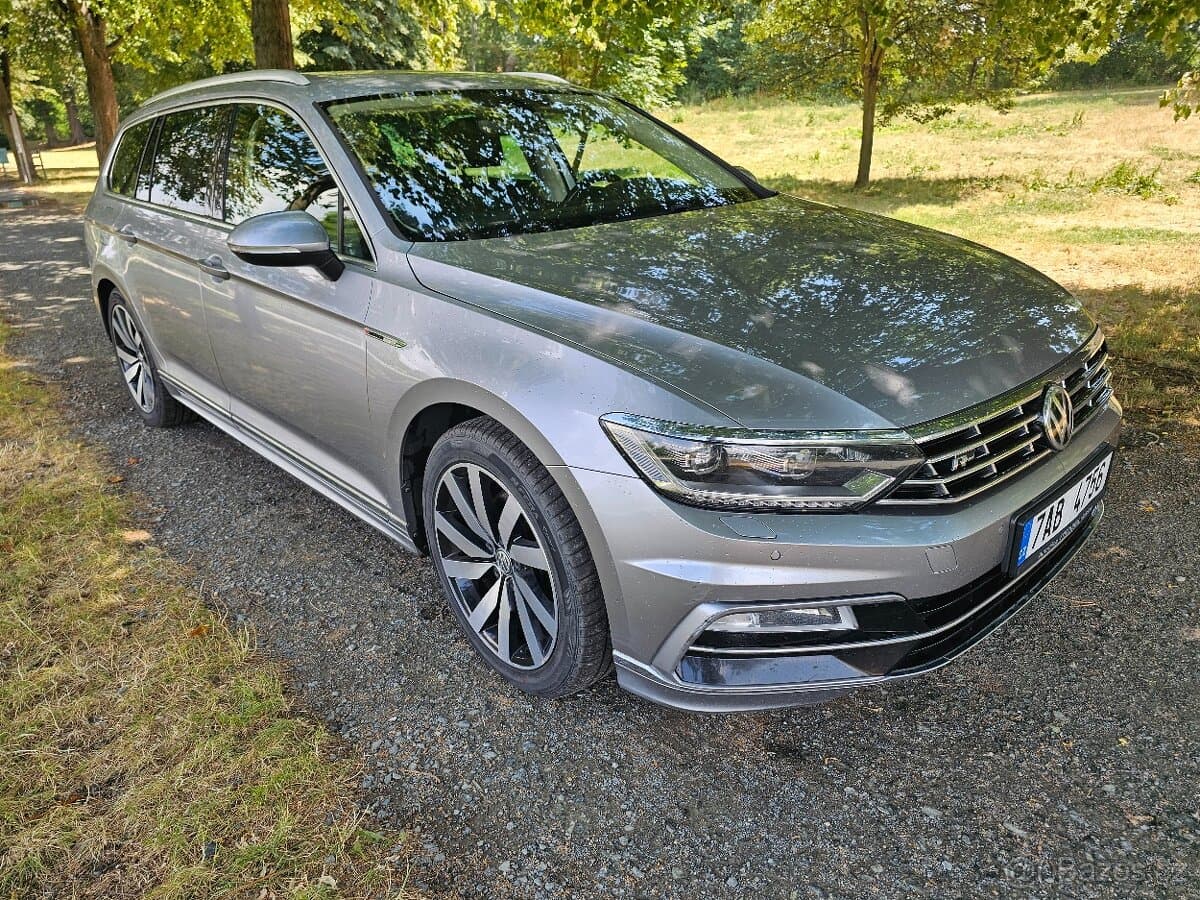 2018 Volkswagen PASSAT - 2