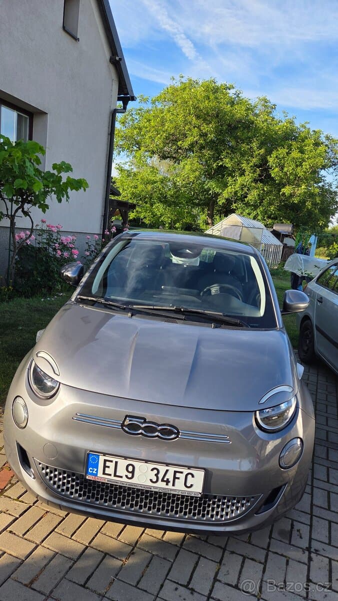 2022 Fiat 500e - 2