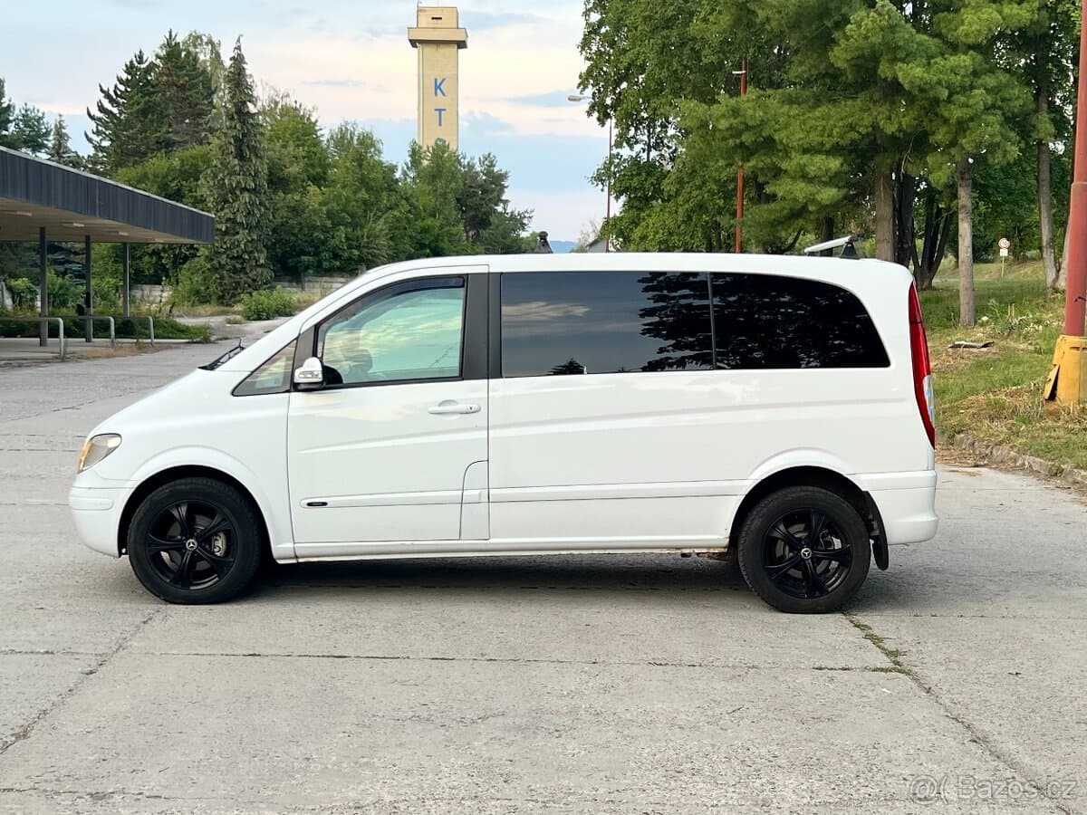 2005 Mercedes-Benz VIANO - 2