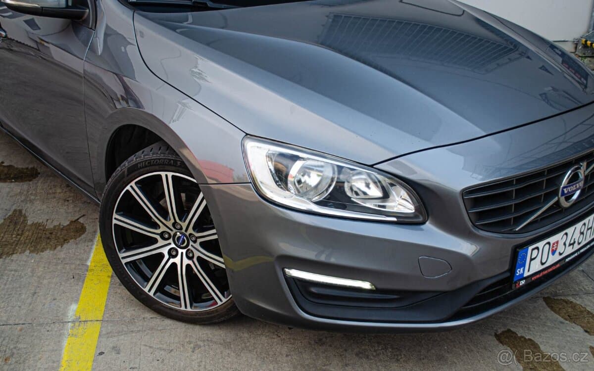 2016 Volvo V60 - 2