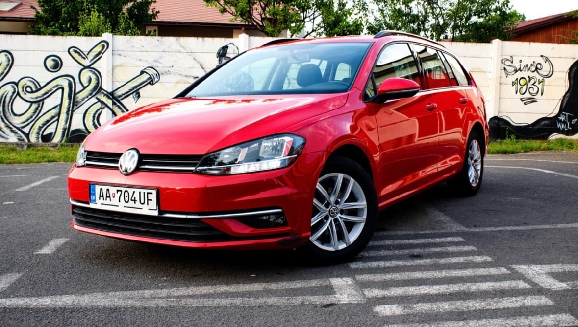 2020 Volkswagen GOLF - 2