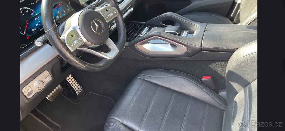 2022 Mercedes-Benz GL - 2