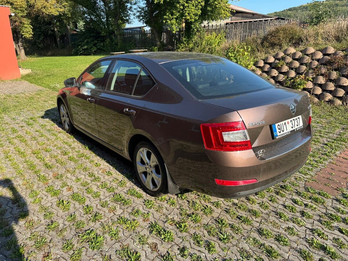 2015 Škoda OCTAVIA - 2
