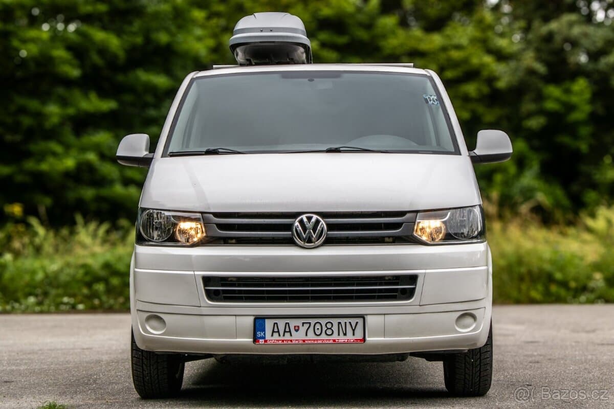 2011 Volkswagen CARAVELLE - 2