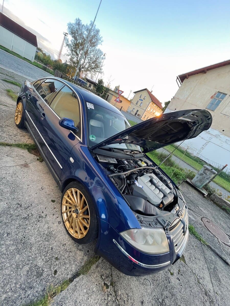 2003 Volkswagen PASSAT - 2