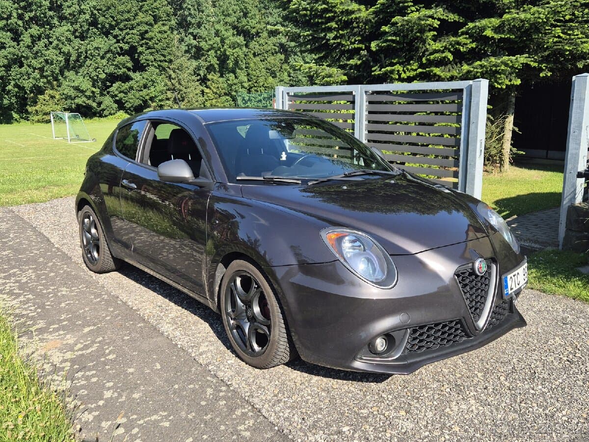 2017 Alfa Romeo MITO - 2