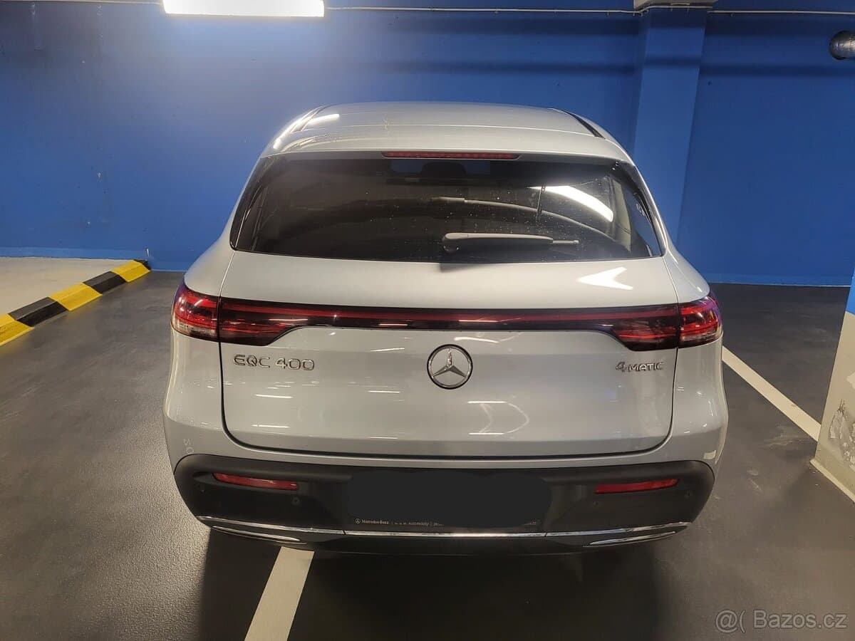 2020 Mercedes-Benz EQC - 2