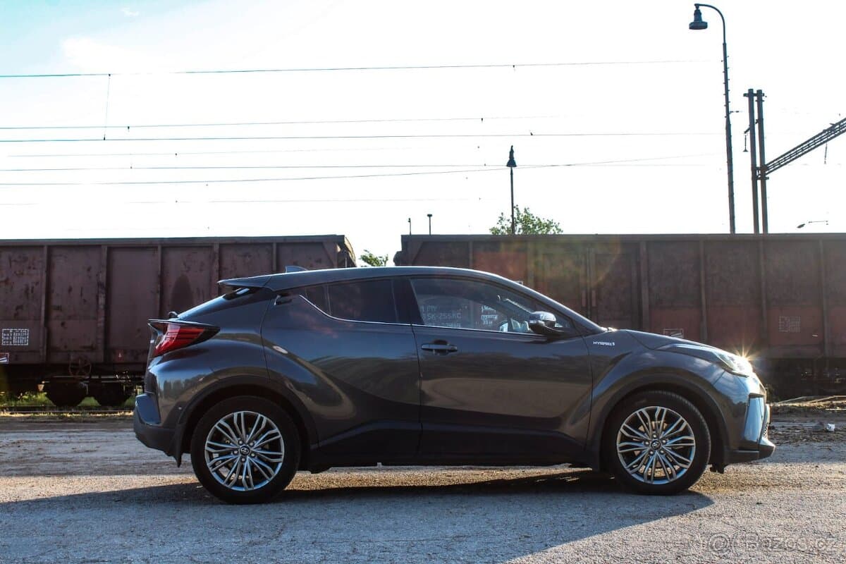 2020 Toyota C-HR - 2
