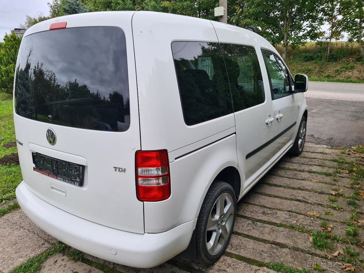 2013 Volkswagen CADDY - 2