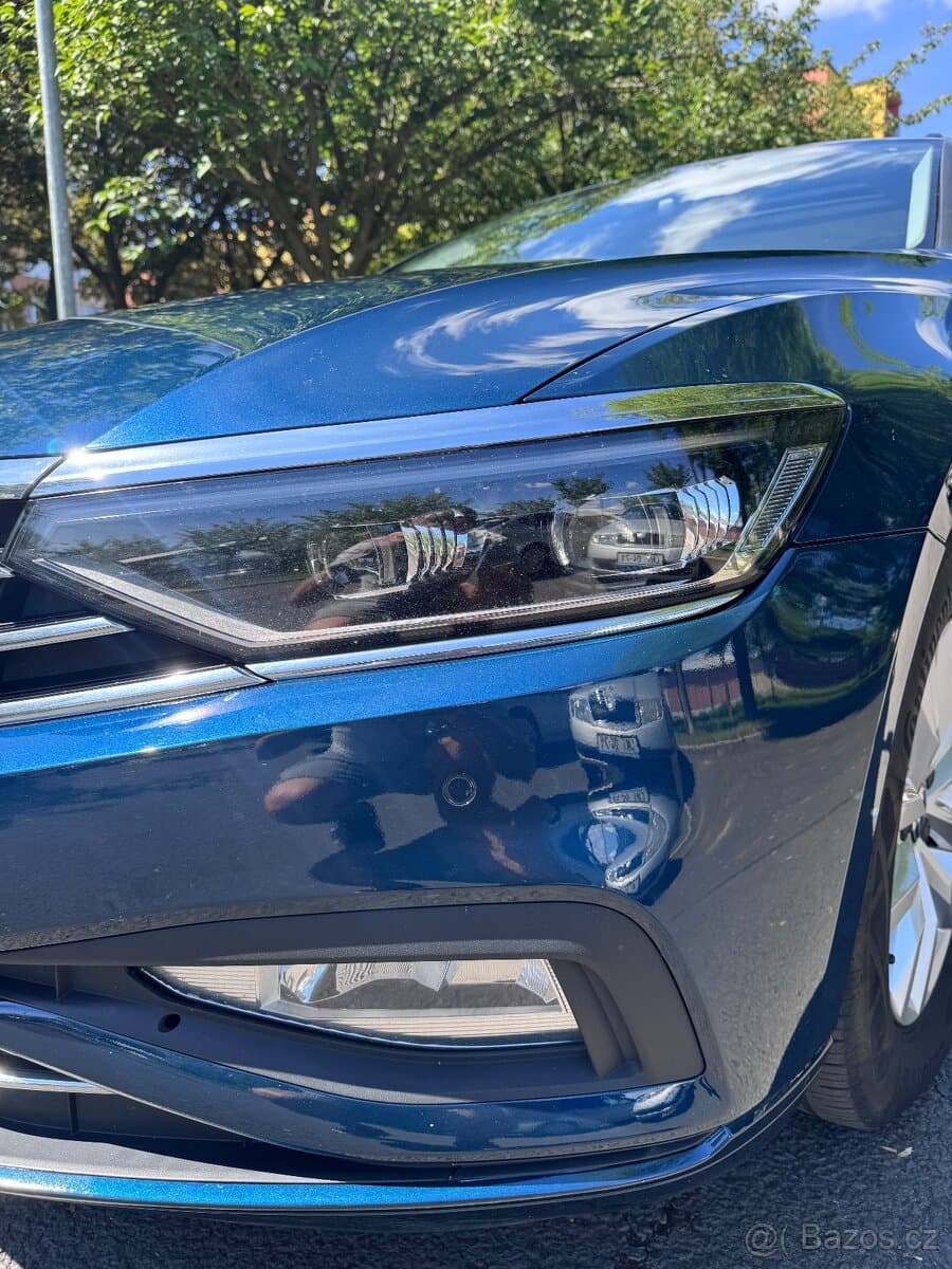 2020 Volkswagen PASSAT - 2