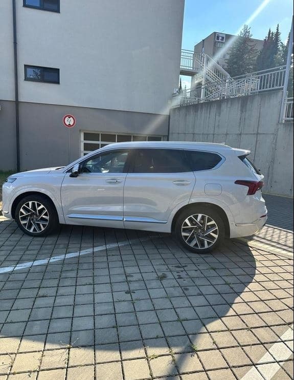 Hyundai SANTA FE - 2
