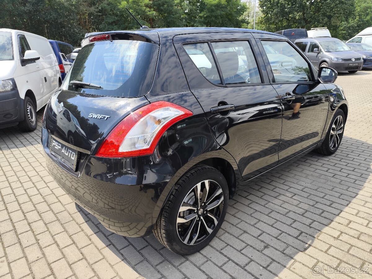 2016 Suzuki SWIFT - 2