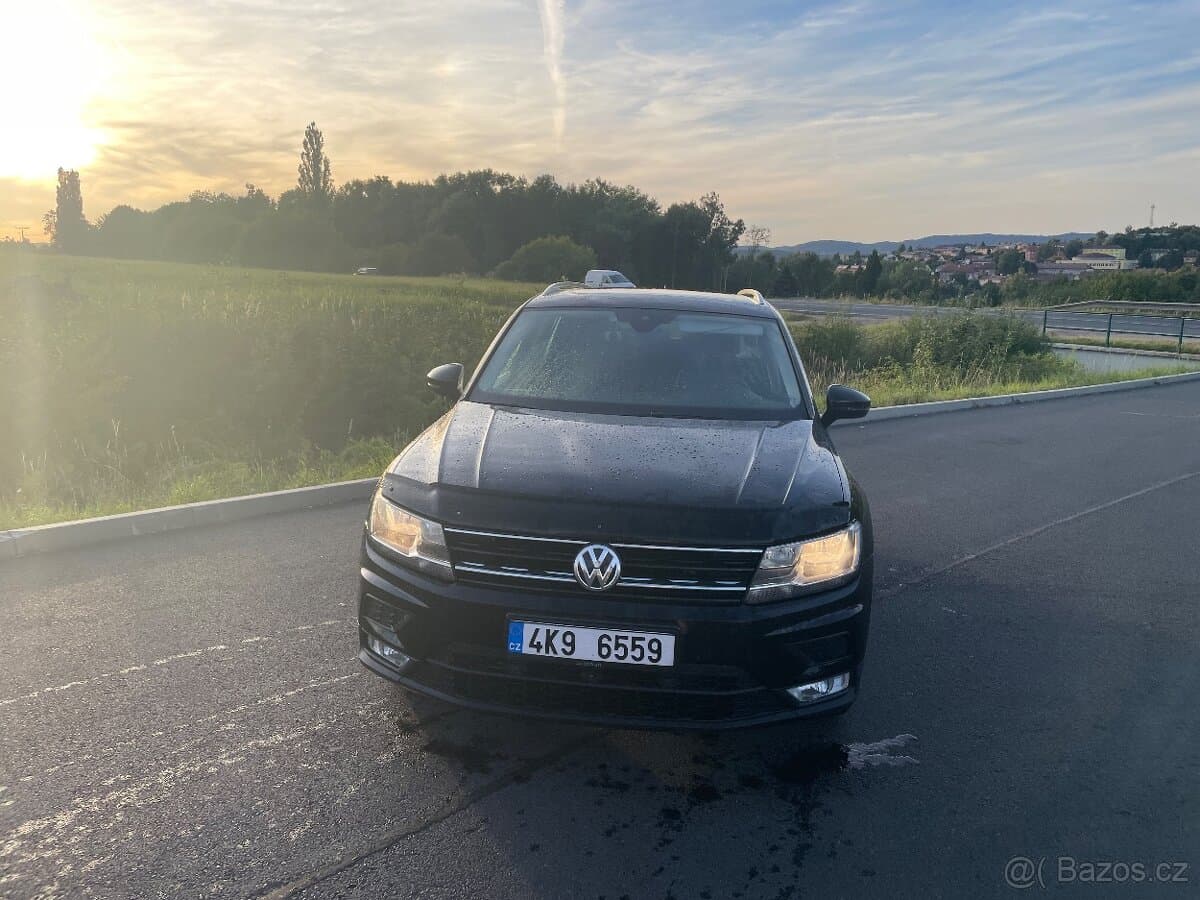 Volkswagen TIGUAN - 2
