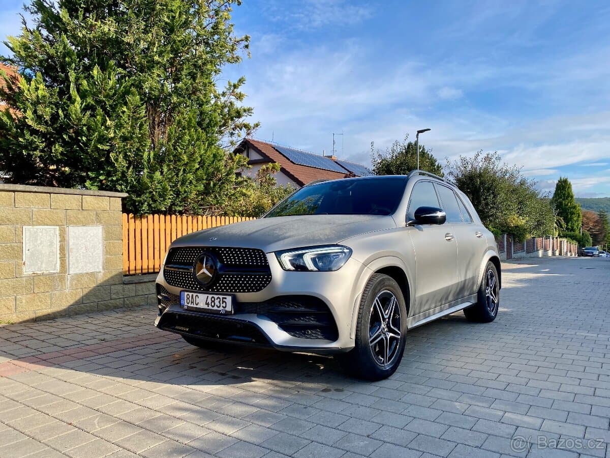 2020 Mercedes-Benz GL - 2