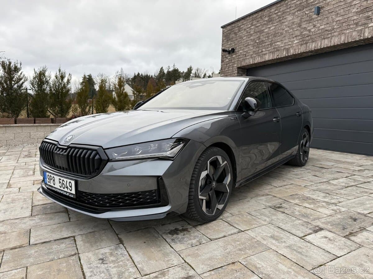 2025 Škoda SUPERB - 2
