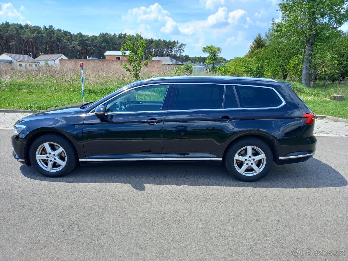 2015 Volkswagen PASSAT - 2