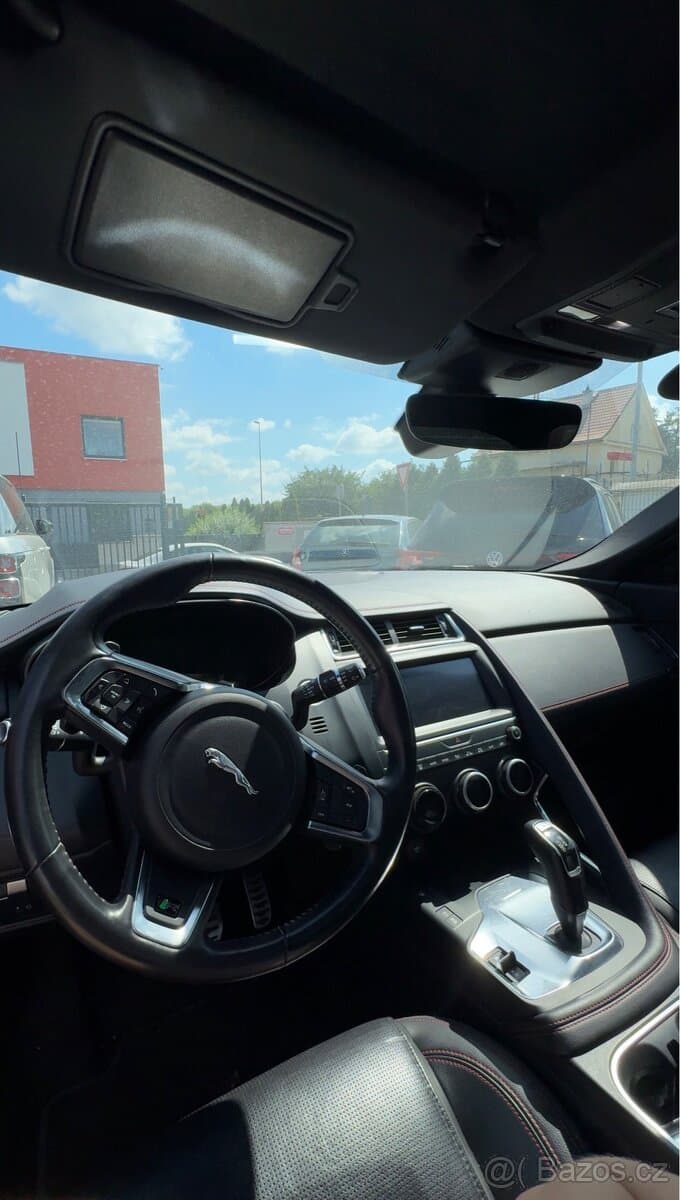 2020 Jaguar E-PACE - 2