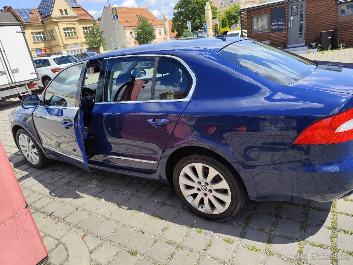 2010 Škoda SUPERB - 2
