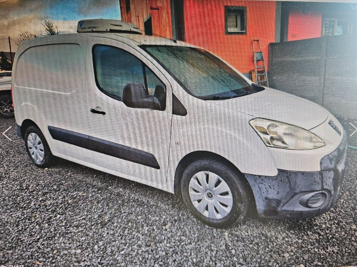 2012 Peugeot PARTNER - 2