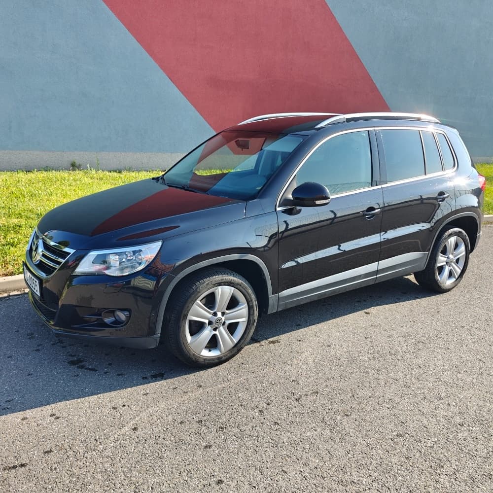2010 Volkswagen TIGUAN - 2