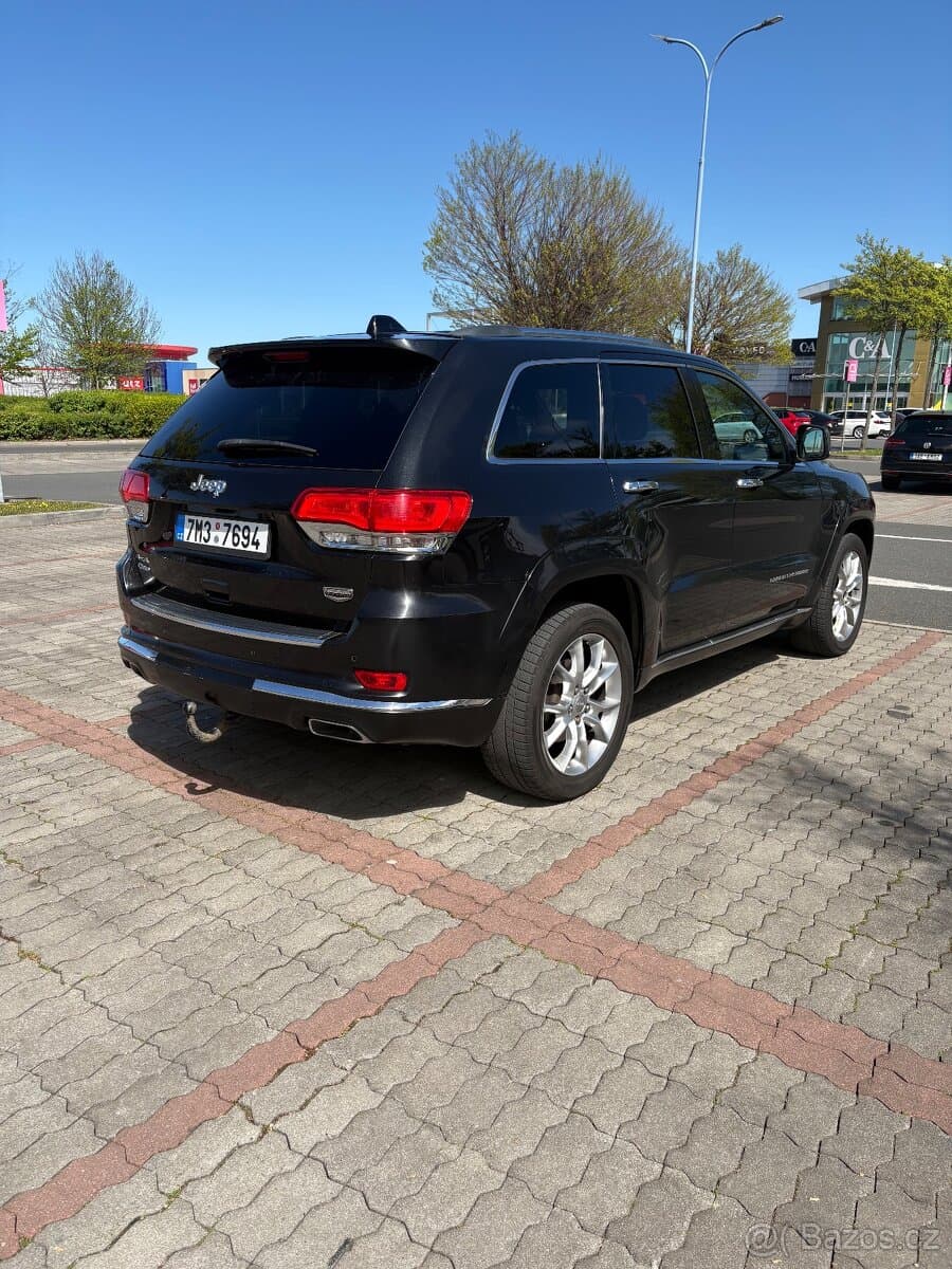 2013 Jeep CHEROKEE - 2