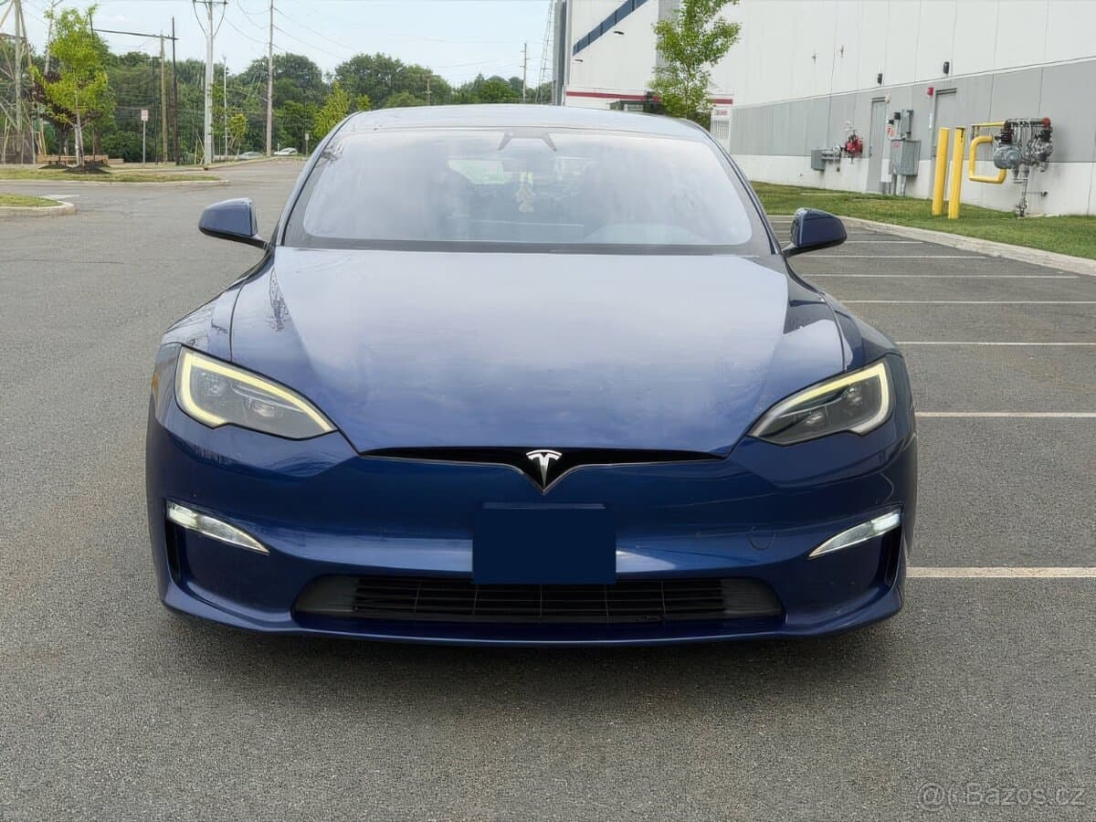 2022 Tesla MODEL S - 2
