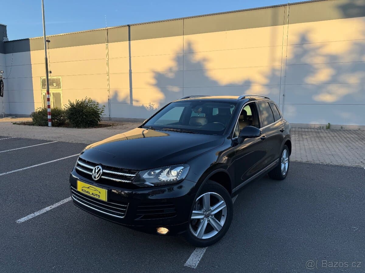 2013 Volkswagen TOUAREG - 2