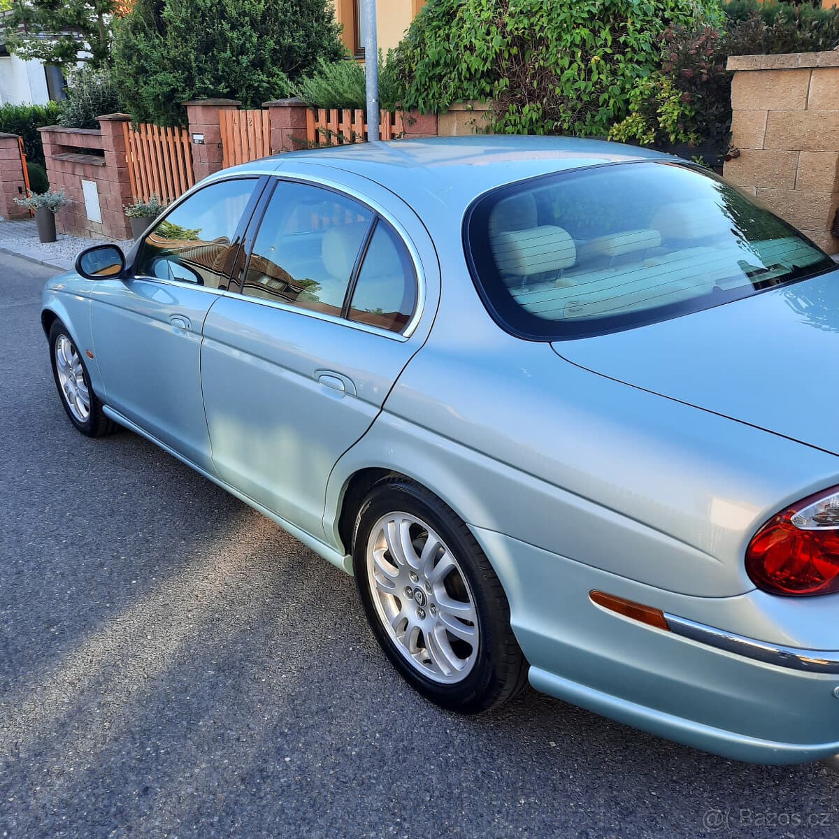 2003 Jaguar S-TYPE - 2