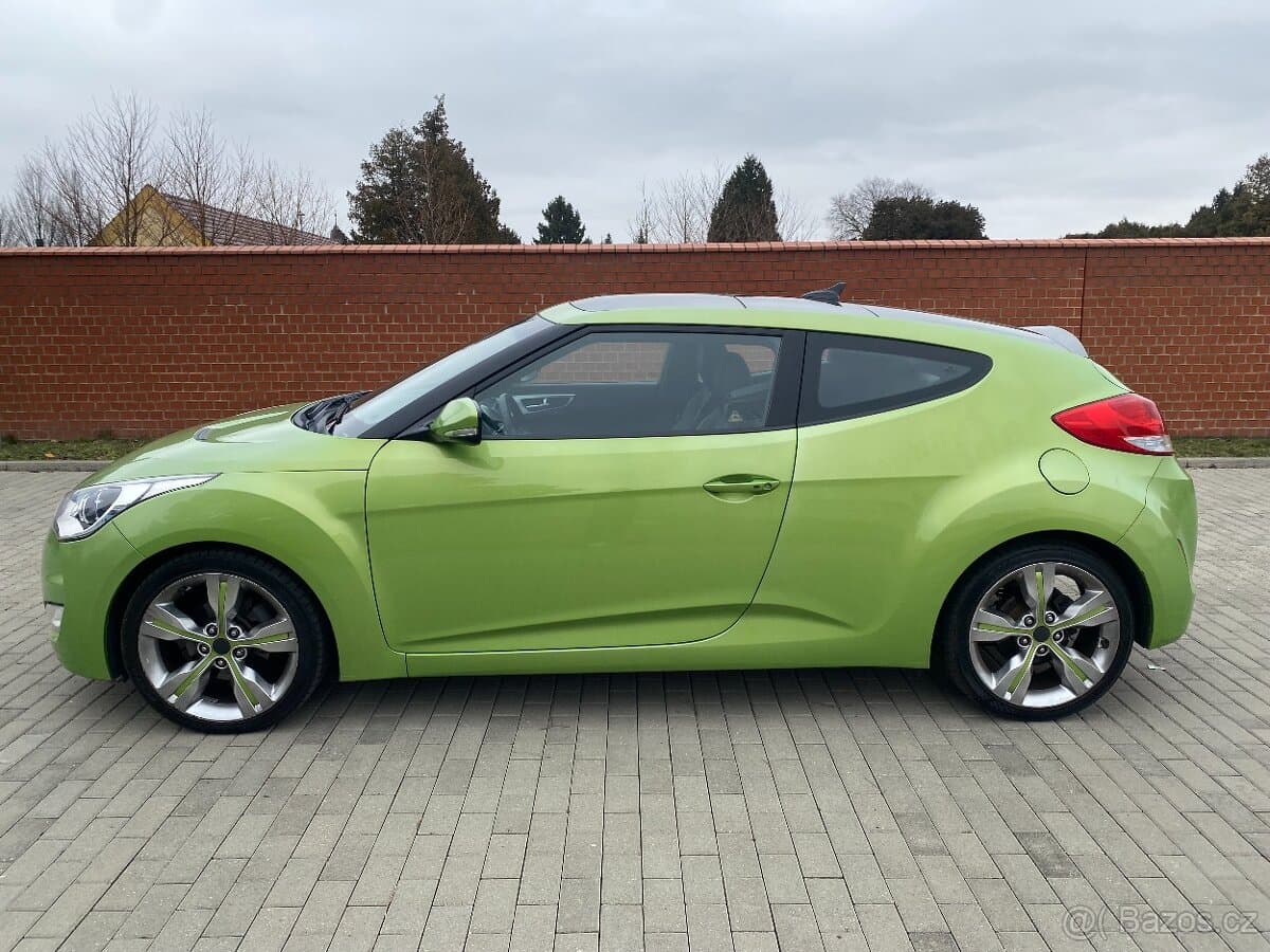 Hyundai VELOSTER - 2