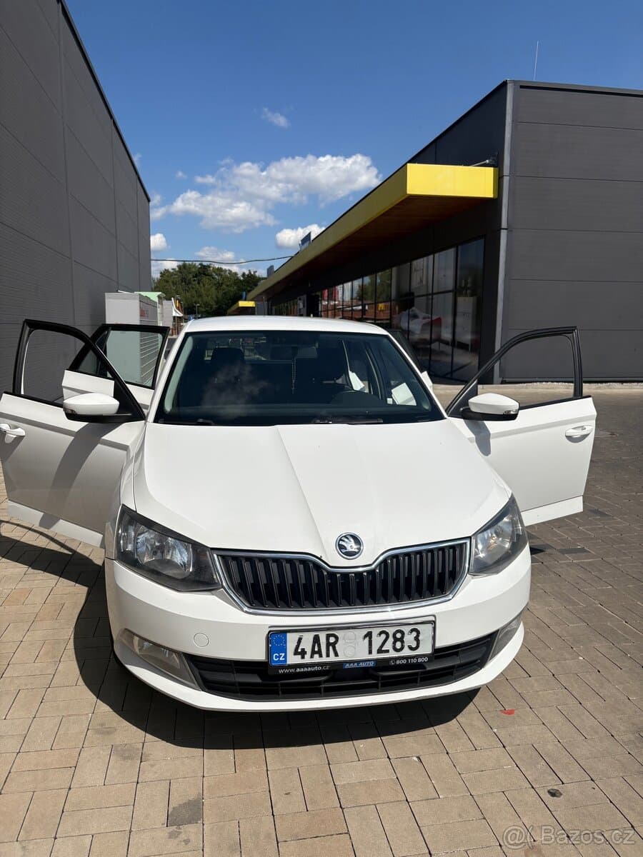 2015 Škoda FABIA - 2