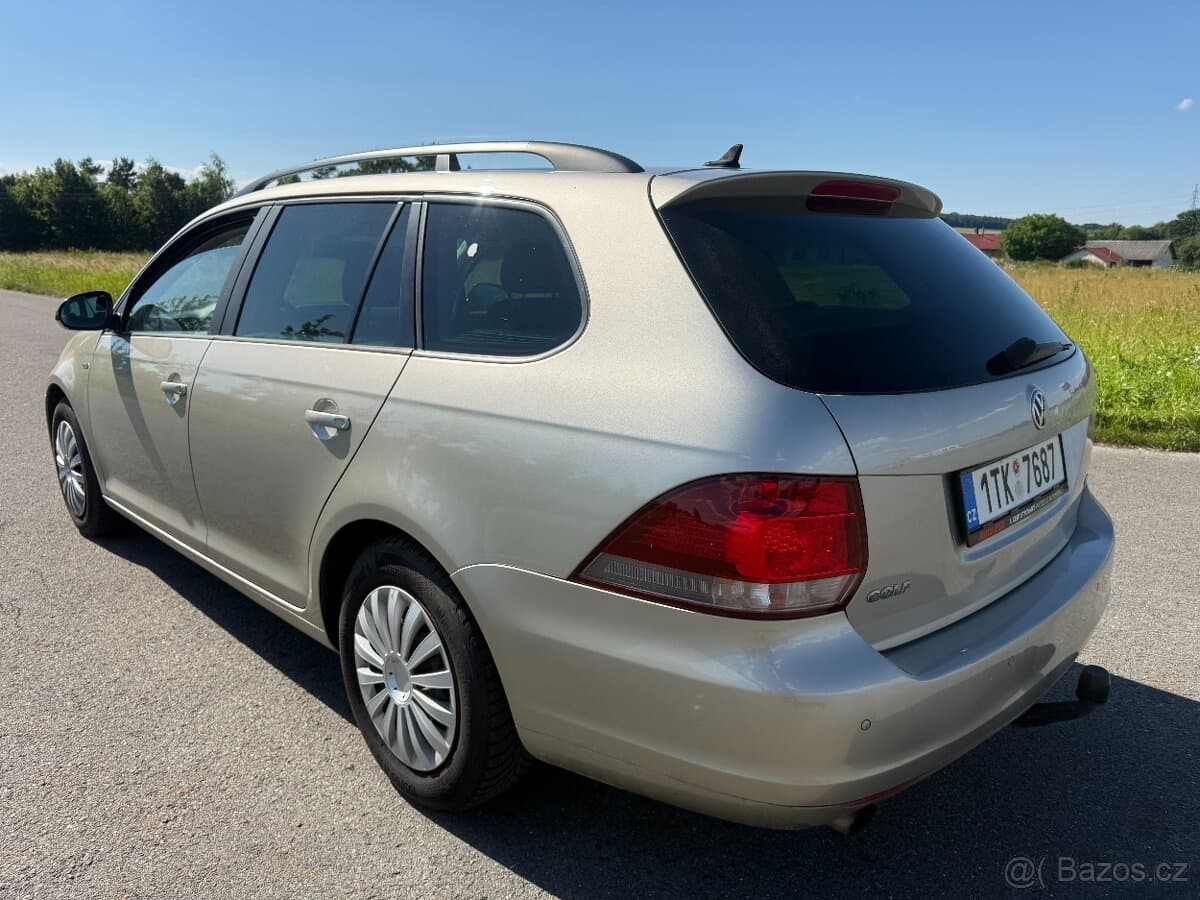 2012 Volkswagen GOLF - 2