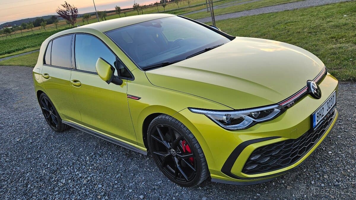 2023 Volkswagen GOLF - 2