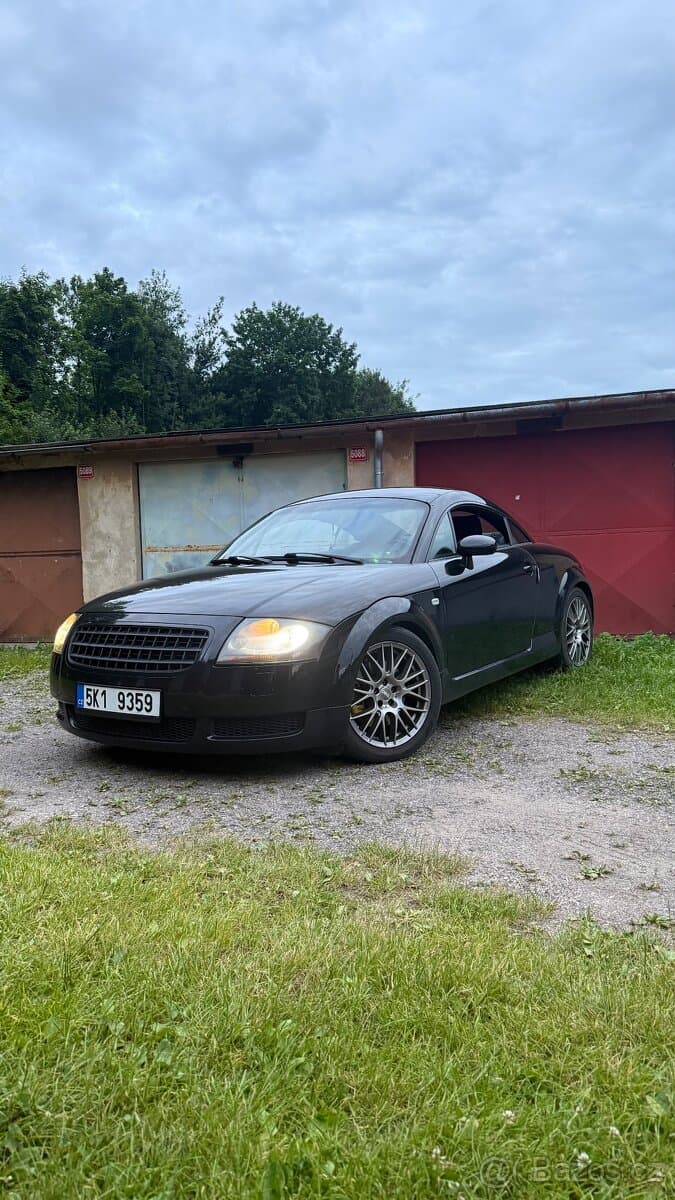 Audi TT - 2