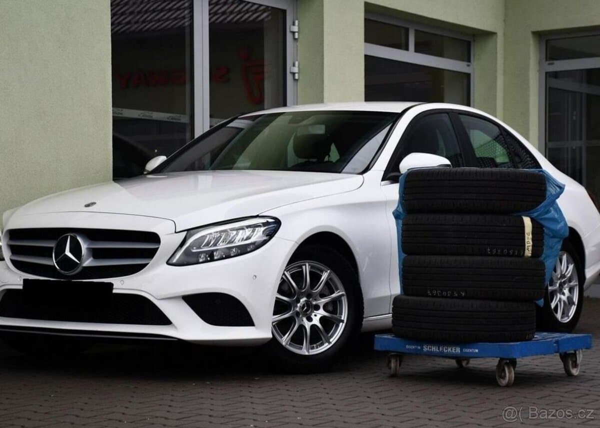 2020 Mercedes-Benz C-CLASS - 2