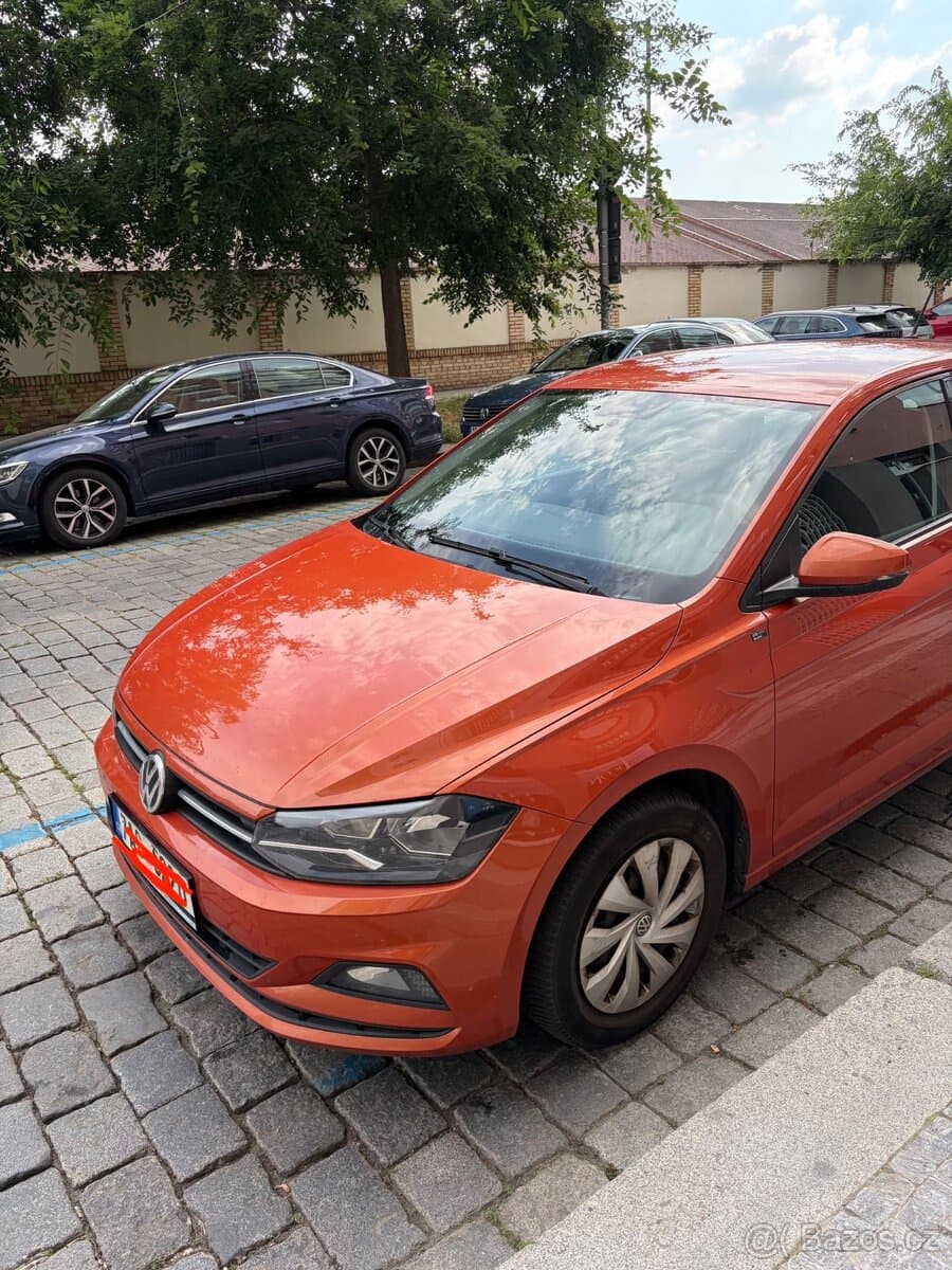 2018 Volkswagen POLO - 2