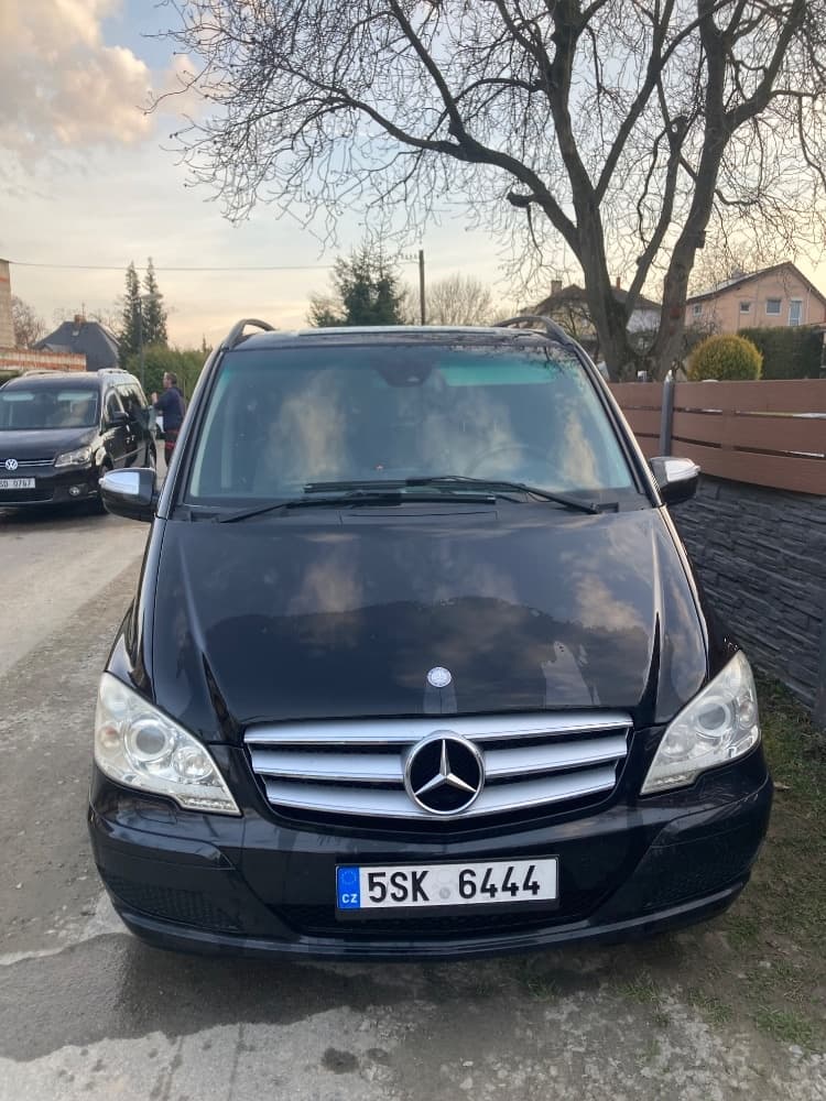 Mercedes-Benz VIANO - 2