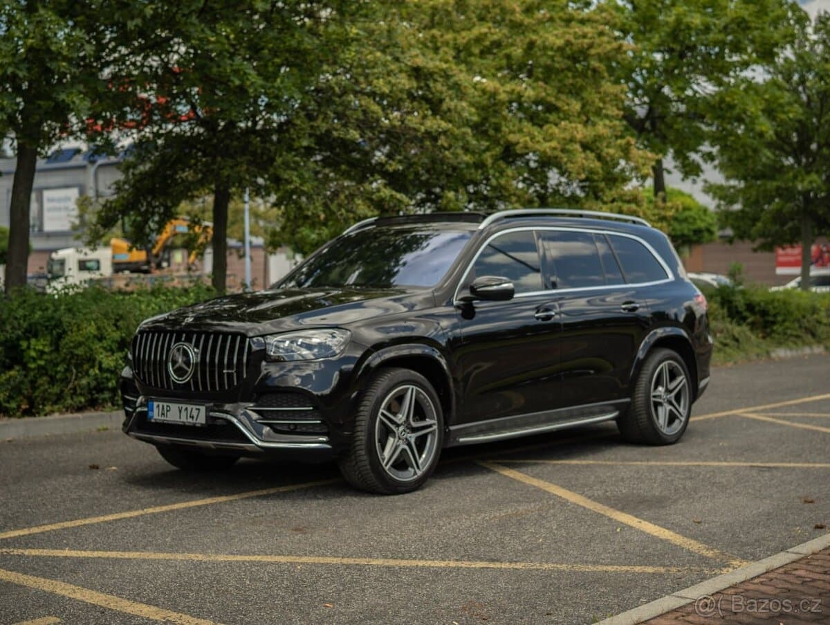 2020 Mercedes-Benz GL - 2