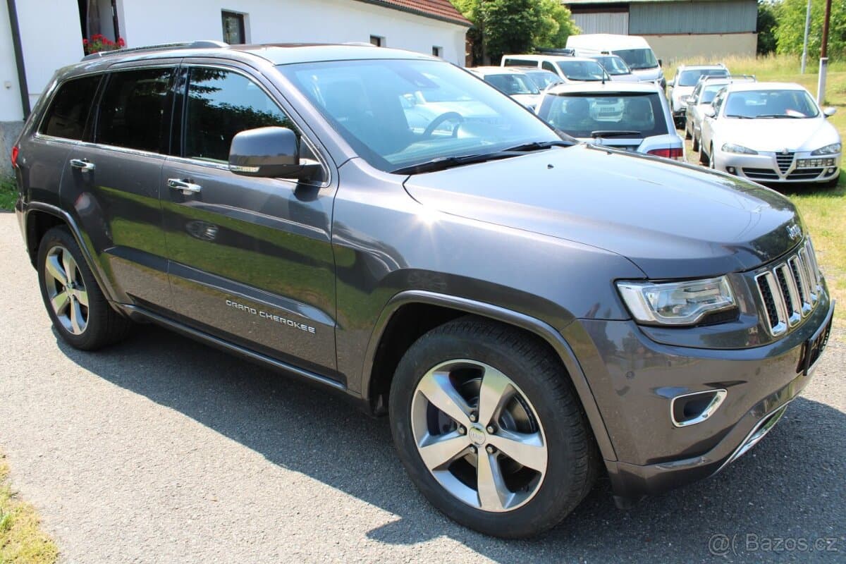 2014 Jeep CHEROKEE - 2