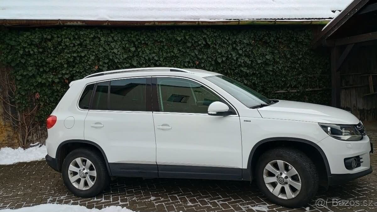 2015 Volkswagen TIGUAN - 2