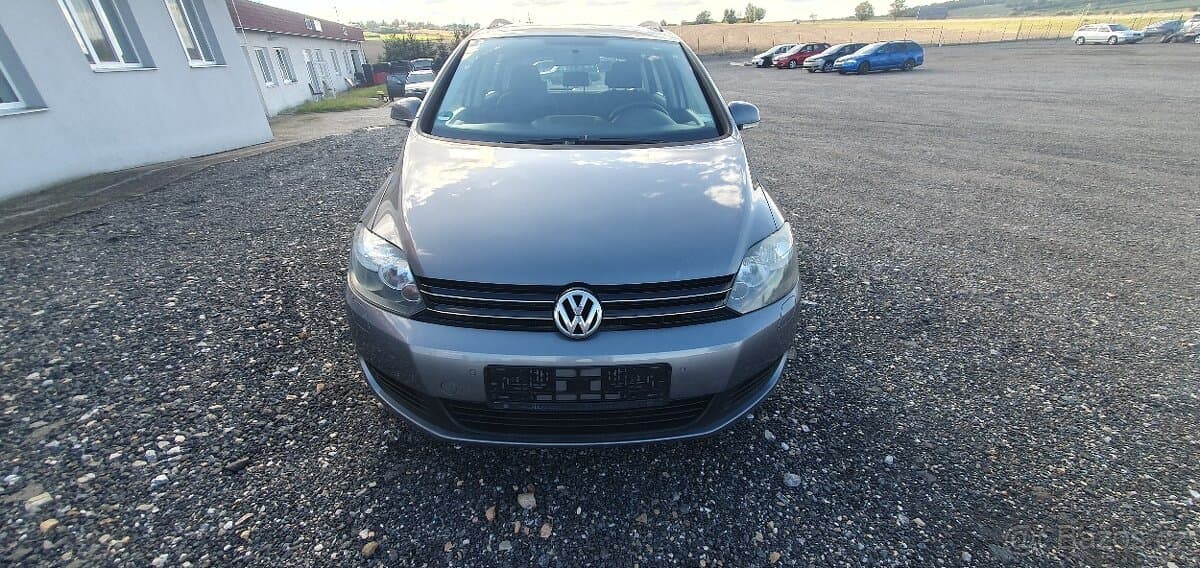 2009 Volkswagen GOLF - 2
