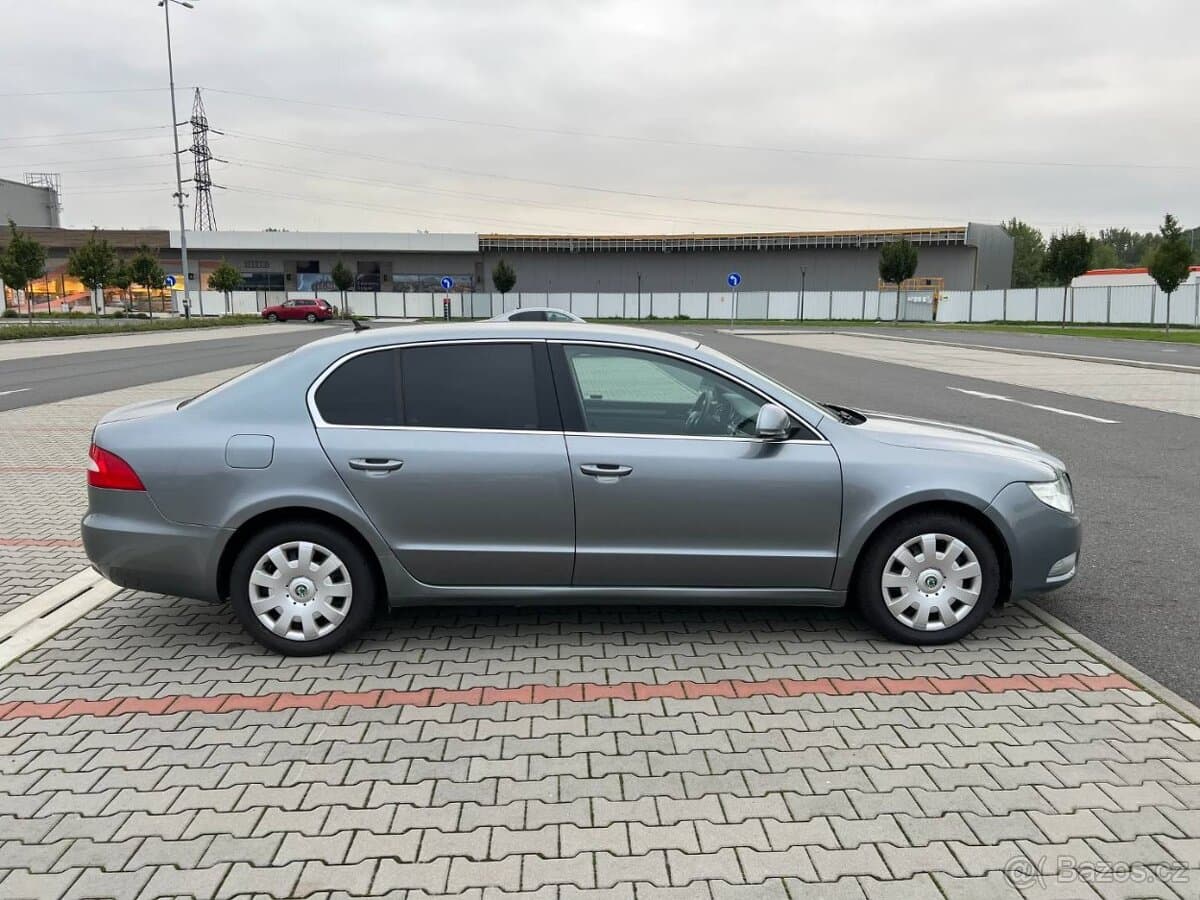 2009 Škoda SUPERB - 2