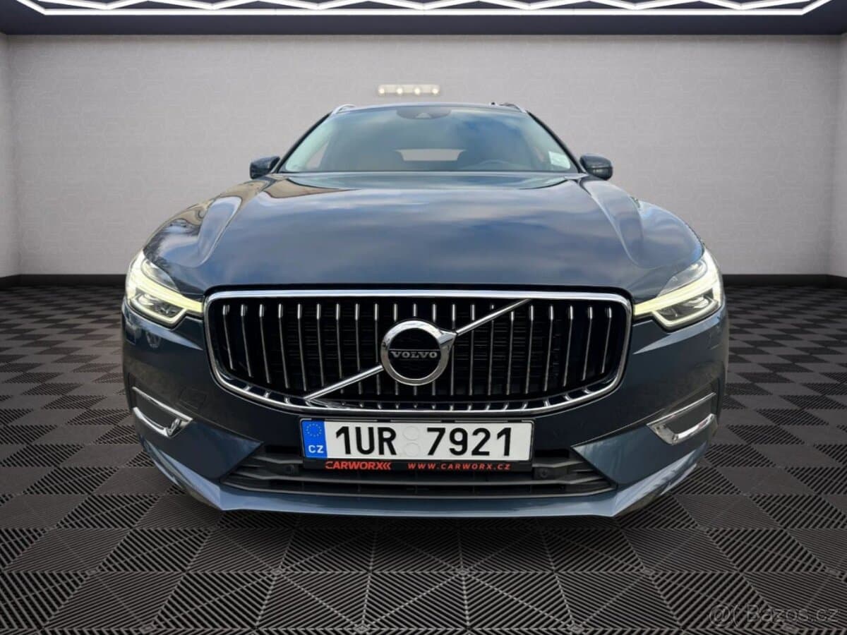 Volvo XC60 - 2