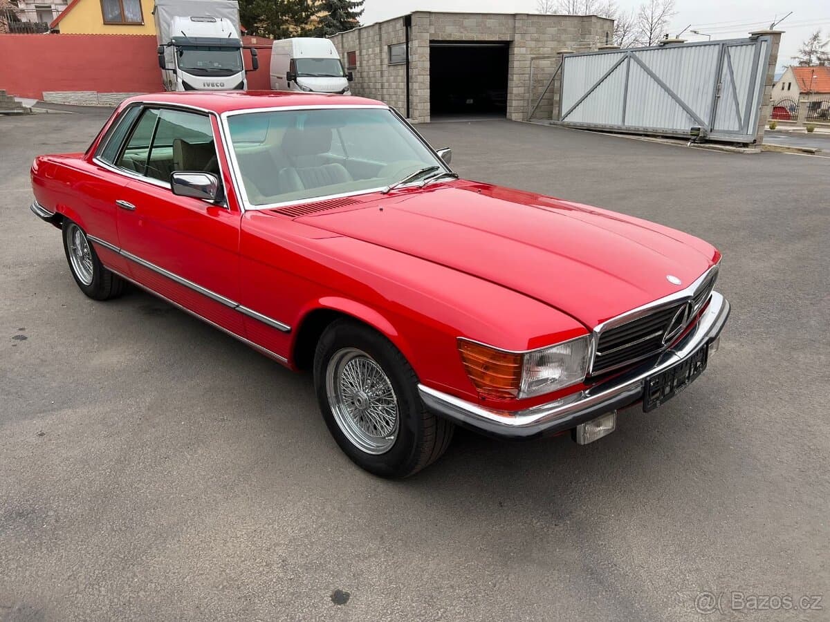 1977 Mercedes-Benz SLC - 2