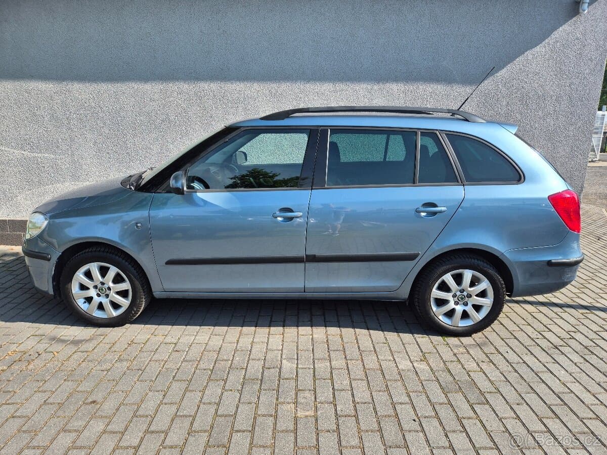 2010 Škoda FABIA - 2