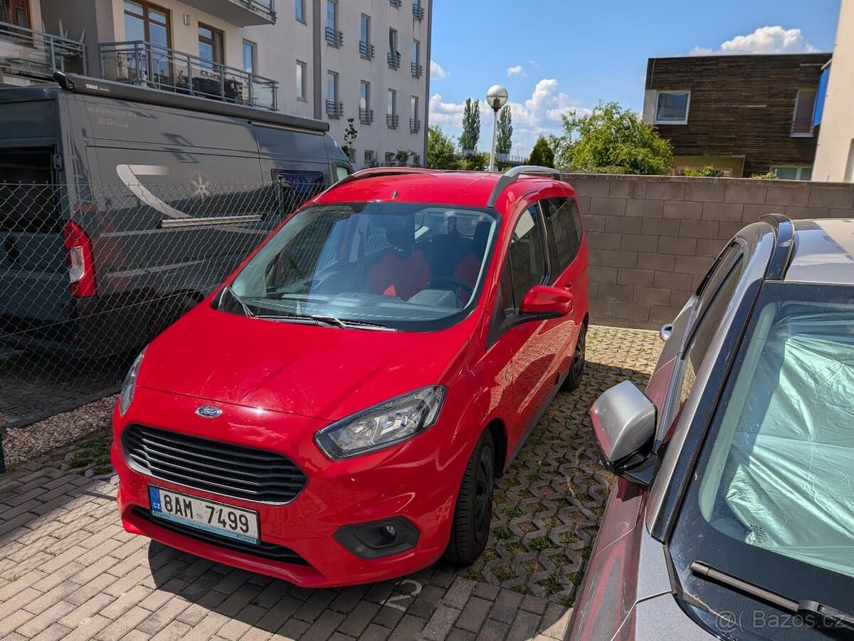 2021 Ford TOURNEO - 2