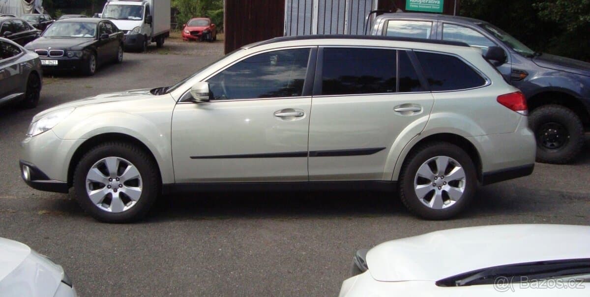 2011 Subaru OUTBACK - 2
