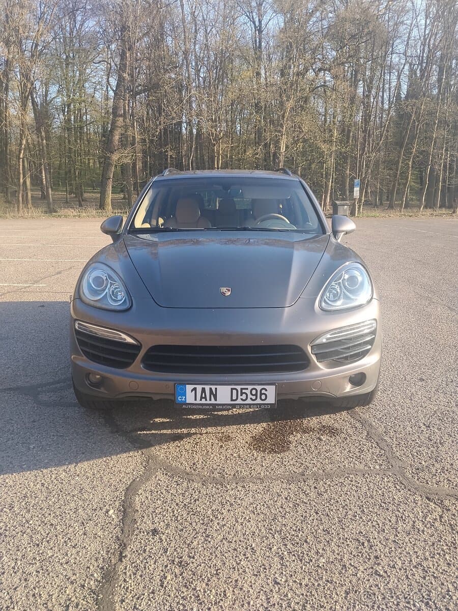 2013 Porsche CAYENNE - 2