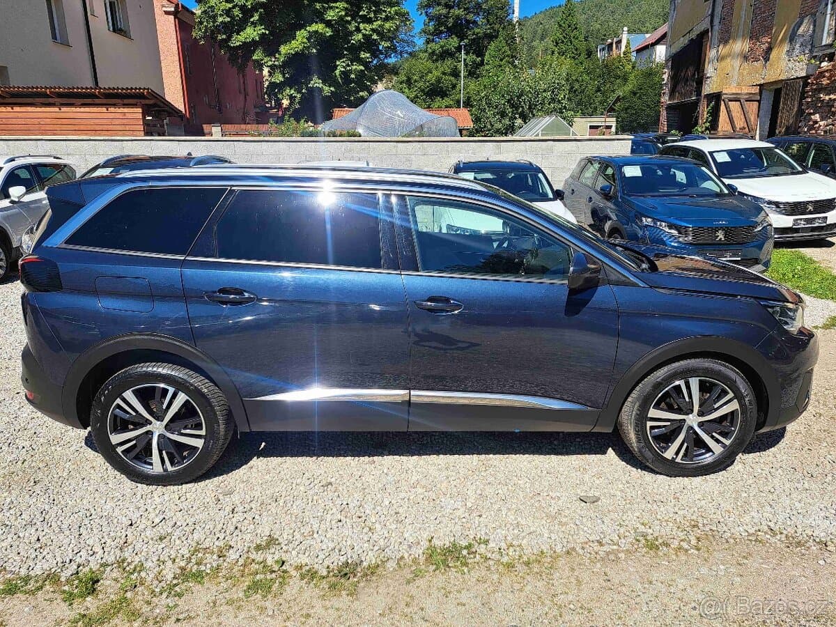 2019 Peugeot 5008 - 2