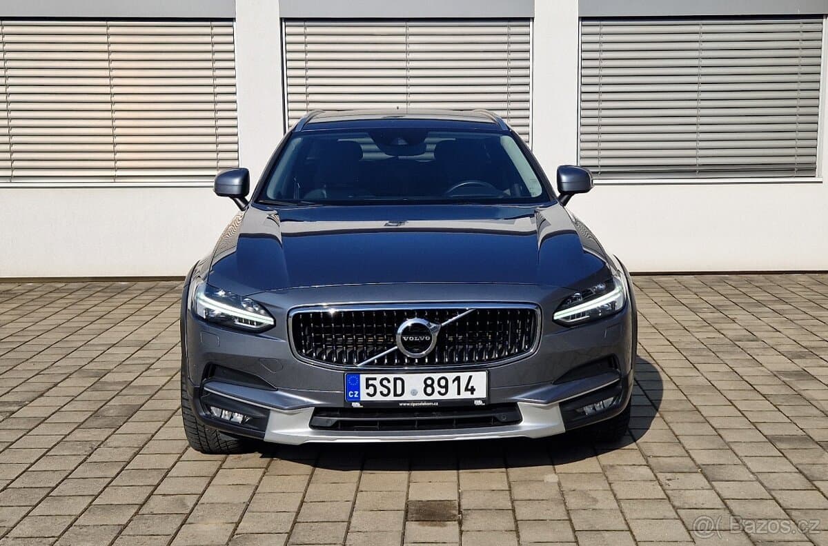 2017 Volvo V90 - 2
