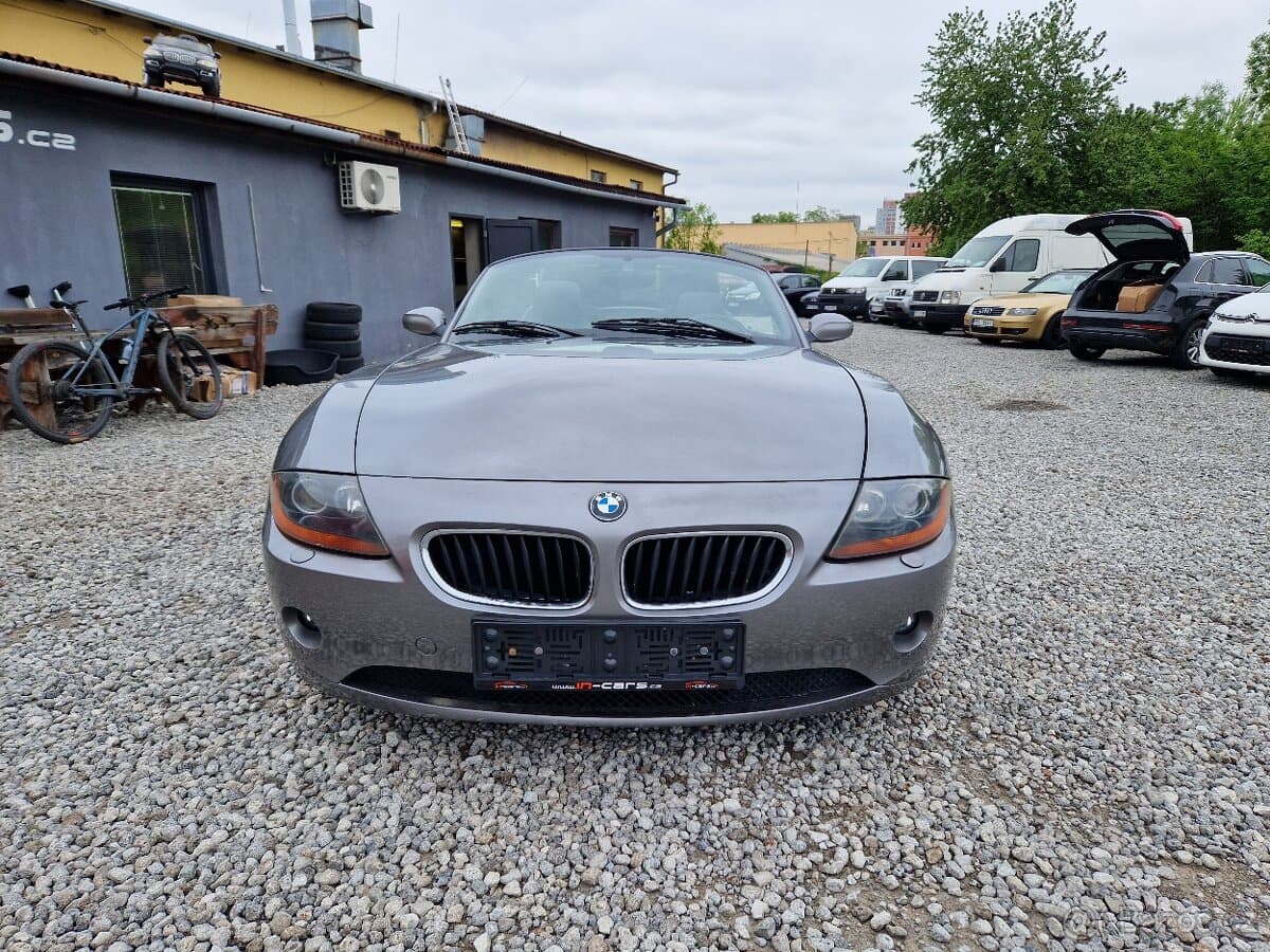 2004 BMW Z4 - 2